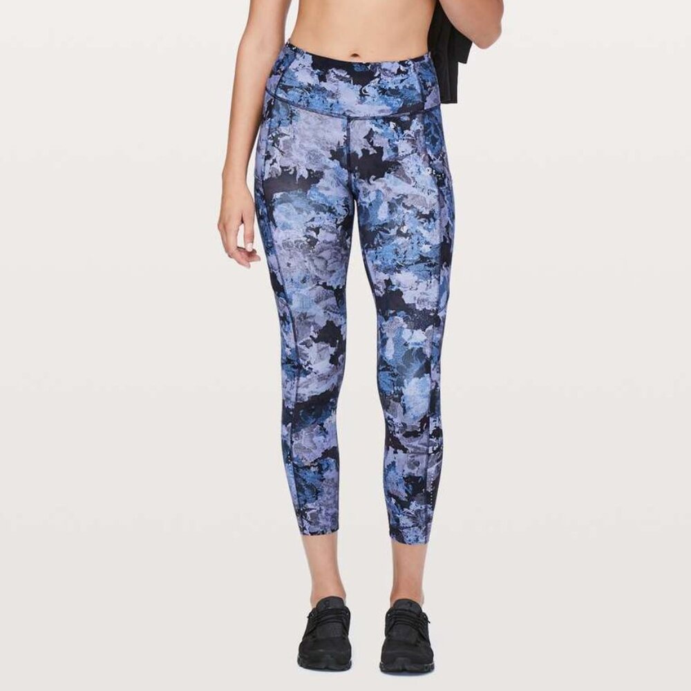 Lululemon Fast Free 7/8 Tight II 25" Screen Camo Multi 10 purple blue black